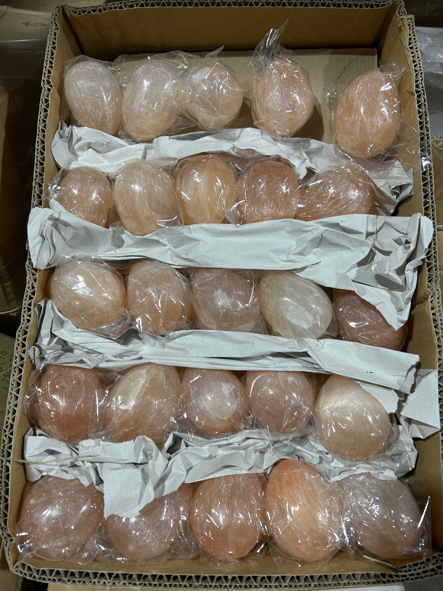 7cm Peach Selenite Egg (20 pcs)