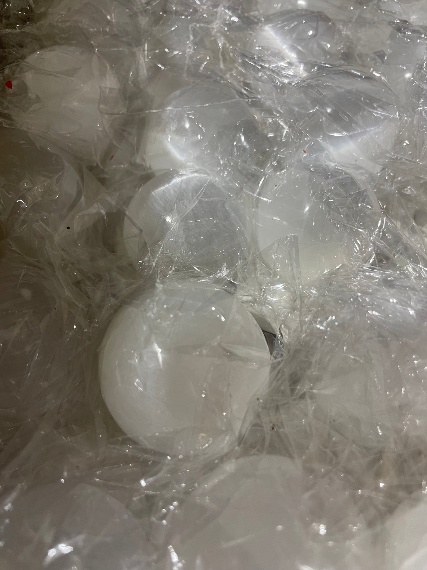 4 cm White Selenite Spheres (20pcs)
