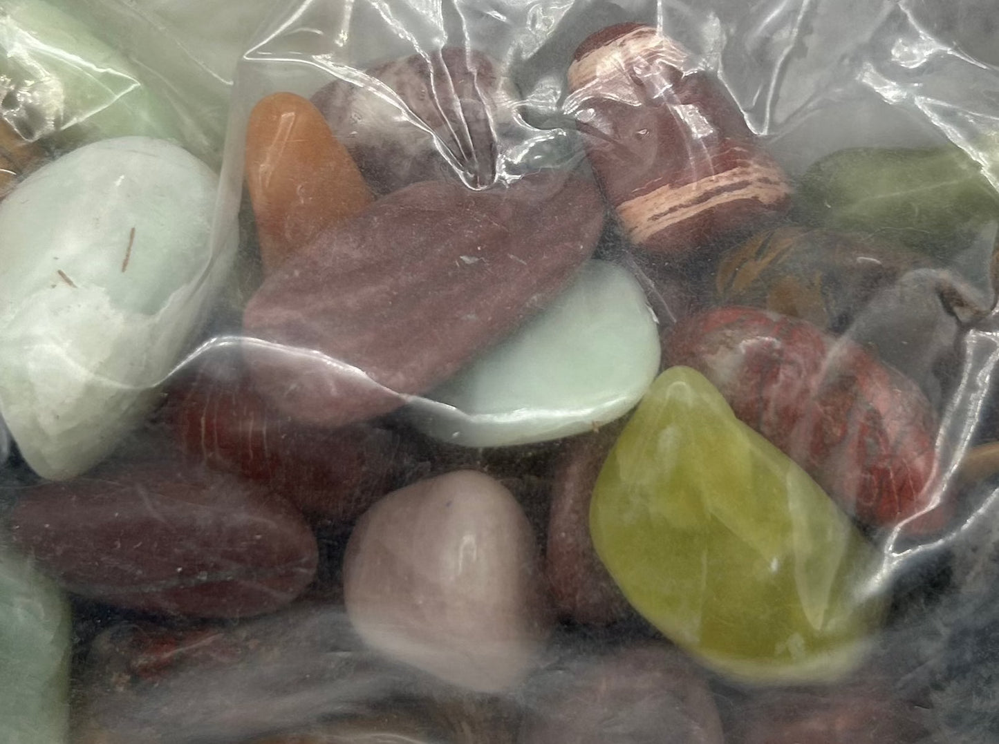 Mixed A Grade 1lb Tumbled Bag
