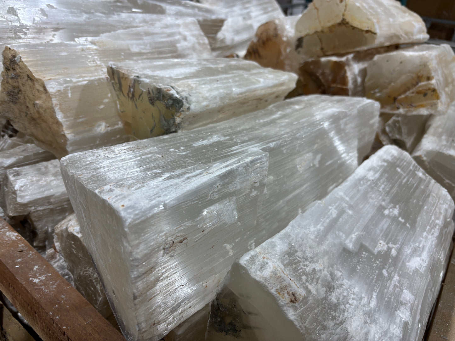 Selenite Log