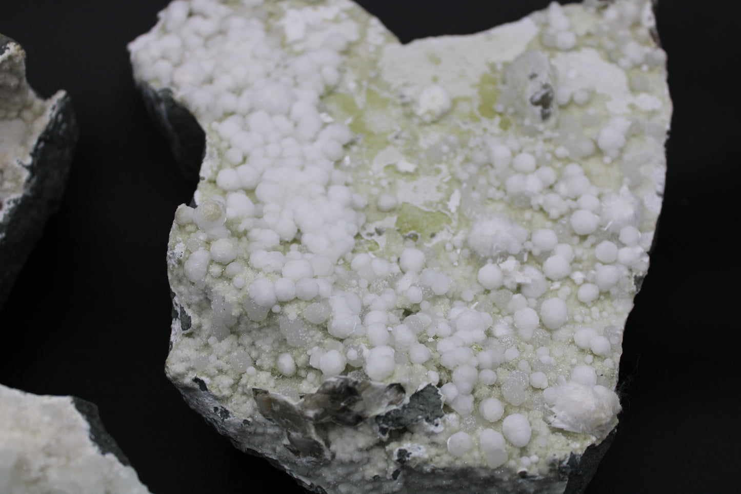 Okenite (20Kg Box)