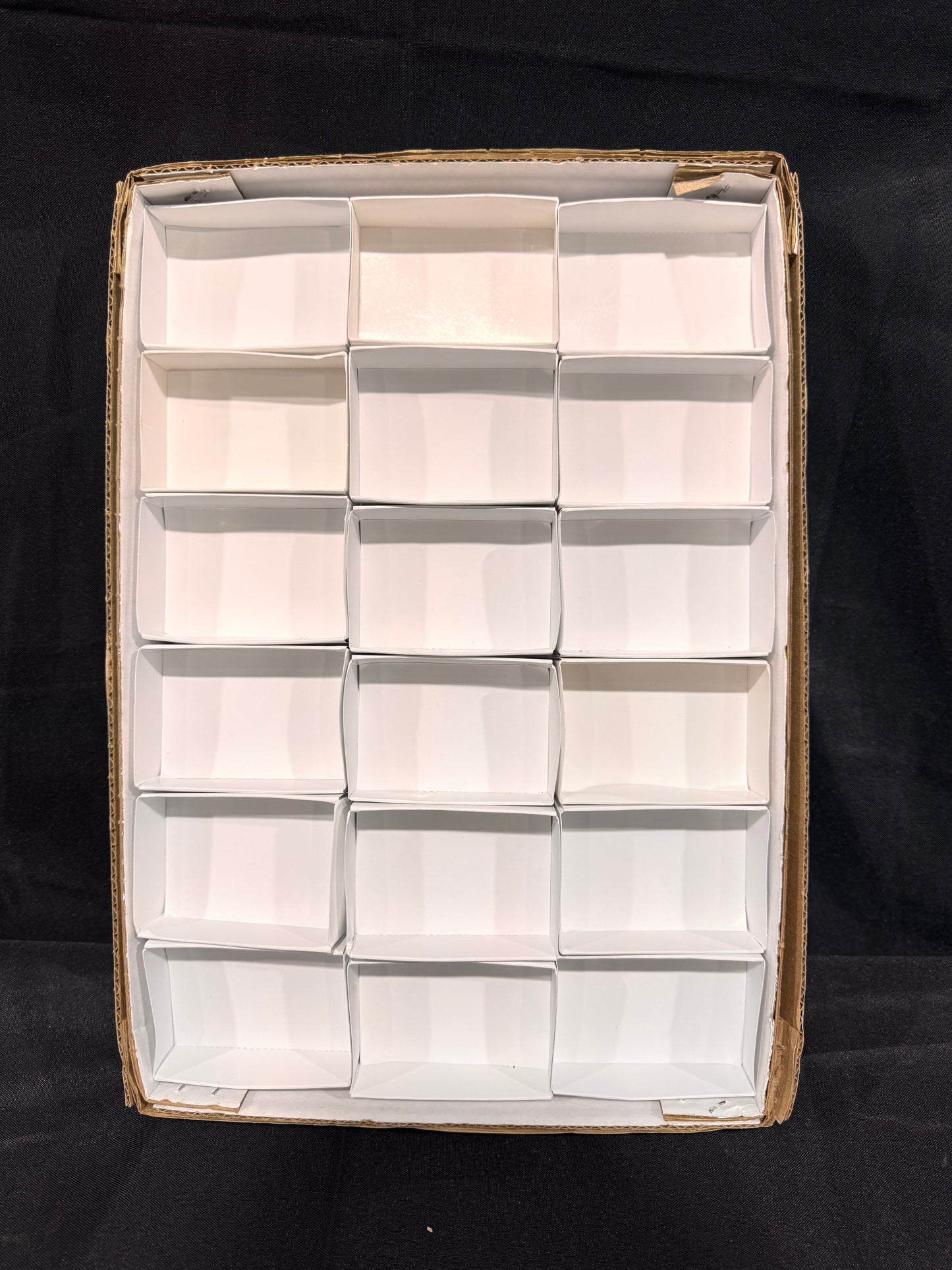 Size 18 Fold up boxes