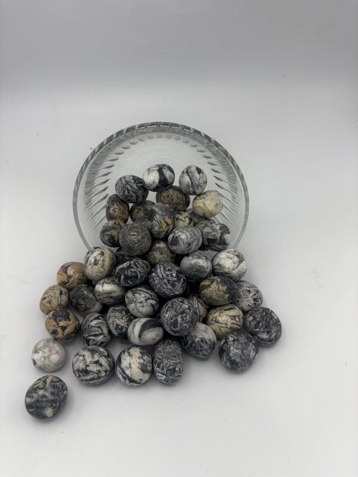Pinolith Tumbles (1kg Bag)